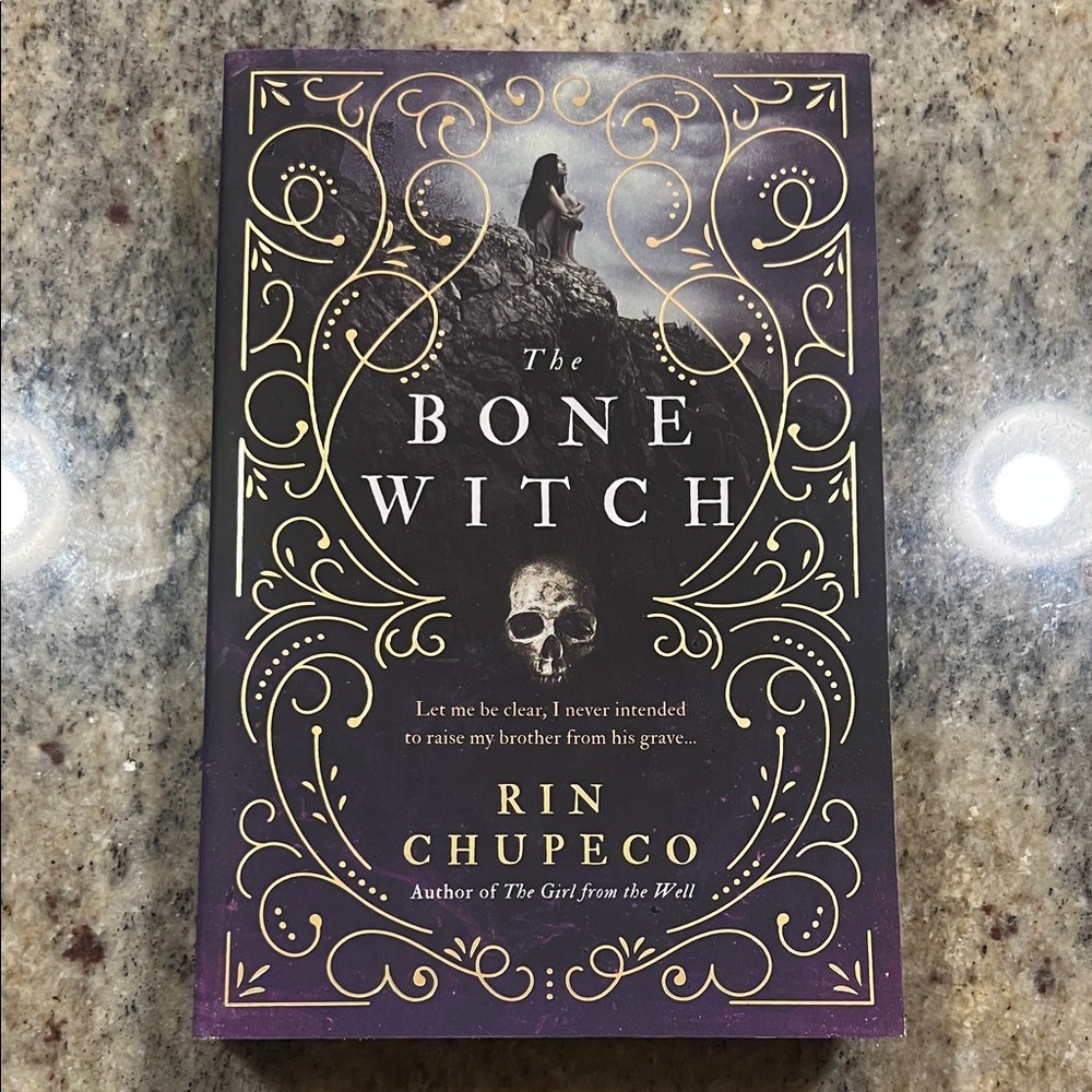NWT The Bone Witch by Rin Chupeco -A High-Fantasy Memoirs of a Geisha